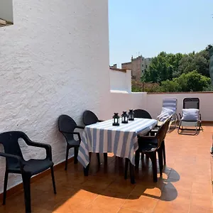 Preciosa Vivienda Enorme Y Totalmente Equipada En El Centro De Figueres Figueras